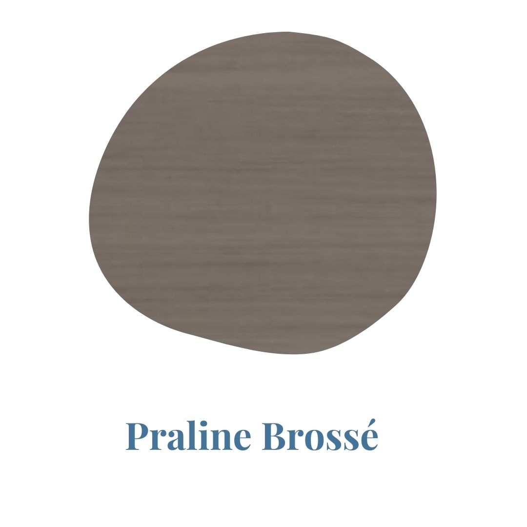 Finition de meuble en Praline Brossé